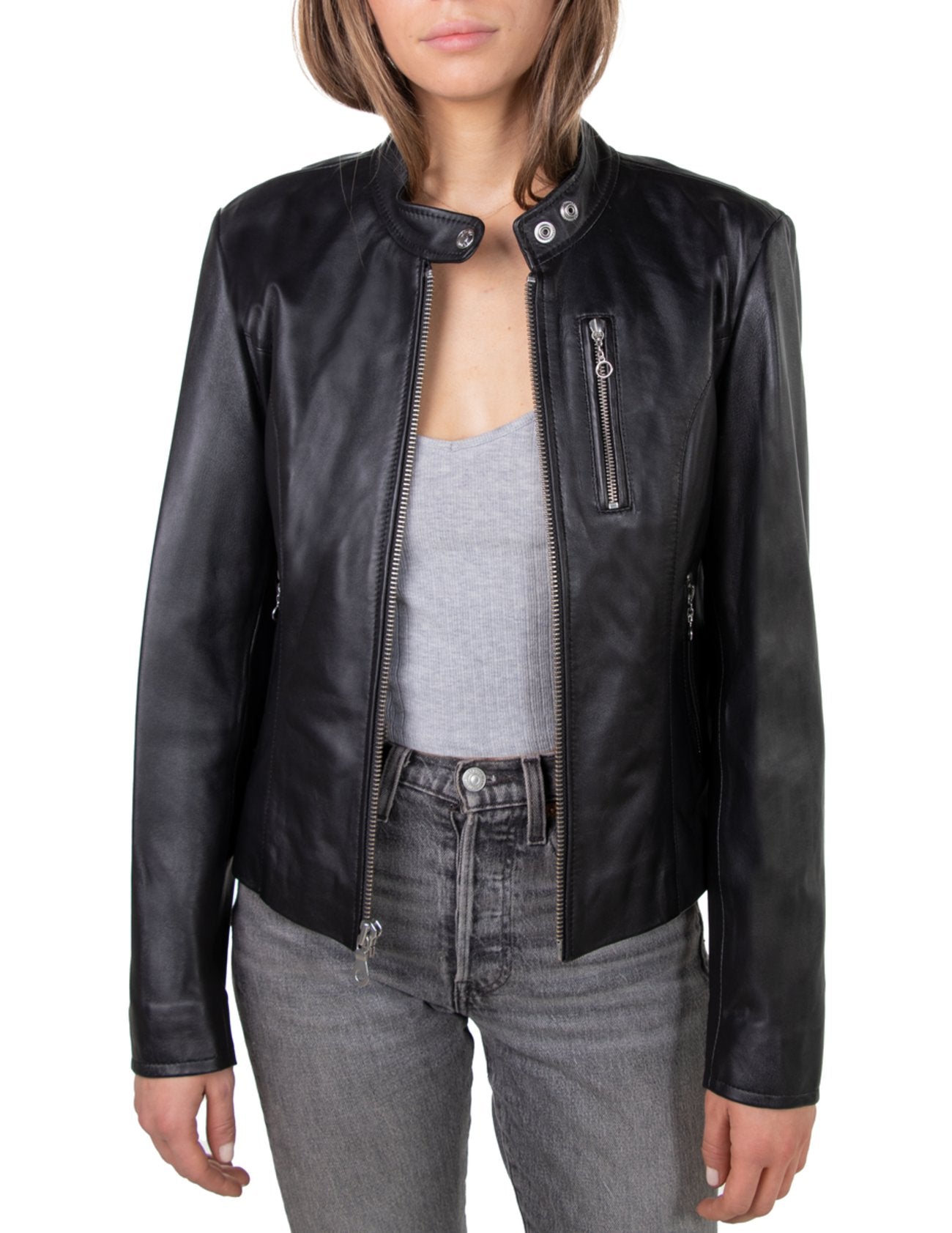 Women’s Black Leather Motorcycle Jacket – Fitted Biker Style with Zipper Pockets