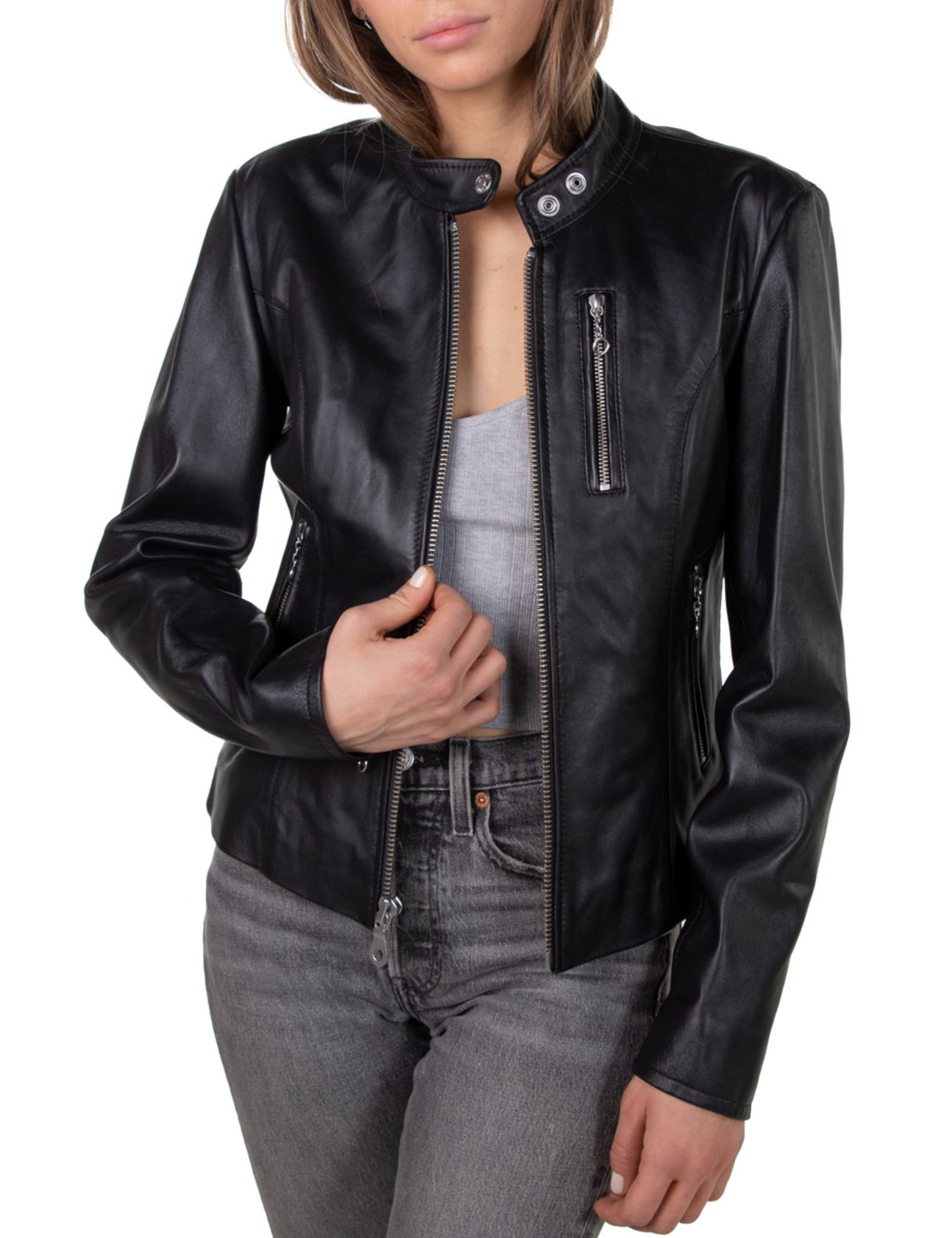 Women’s Black Leather Motorcycle Jacket – Fitted Biker Style with Zipper Pockets
