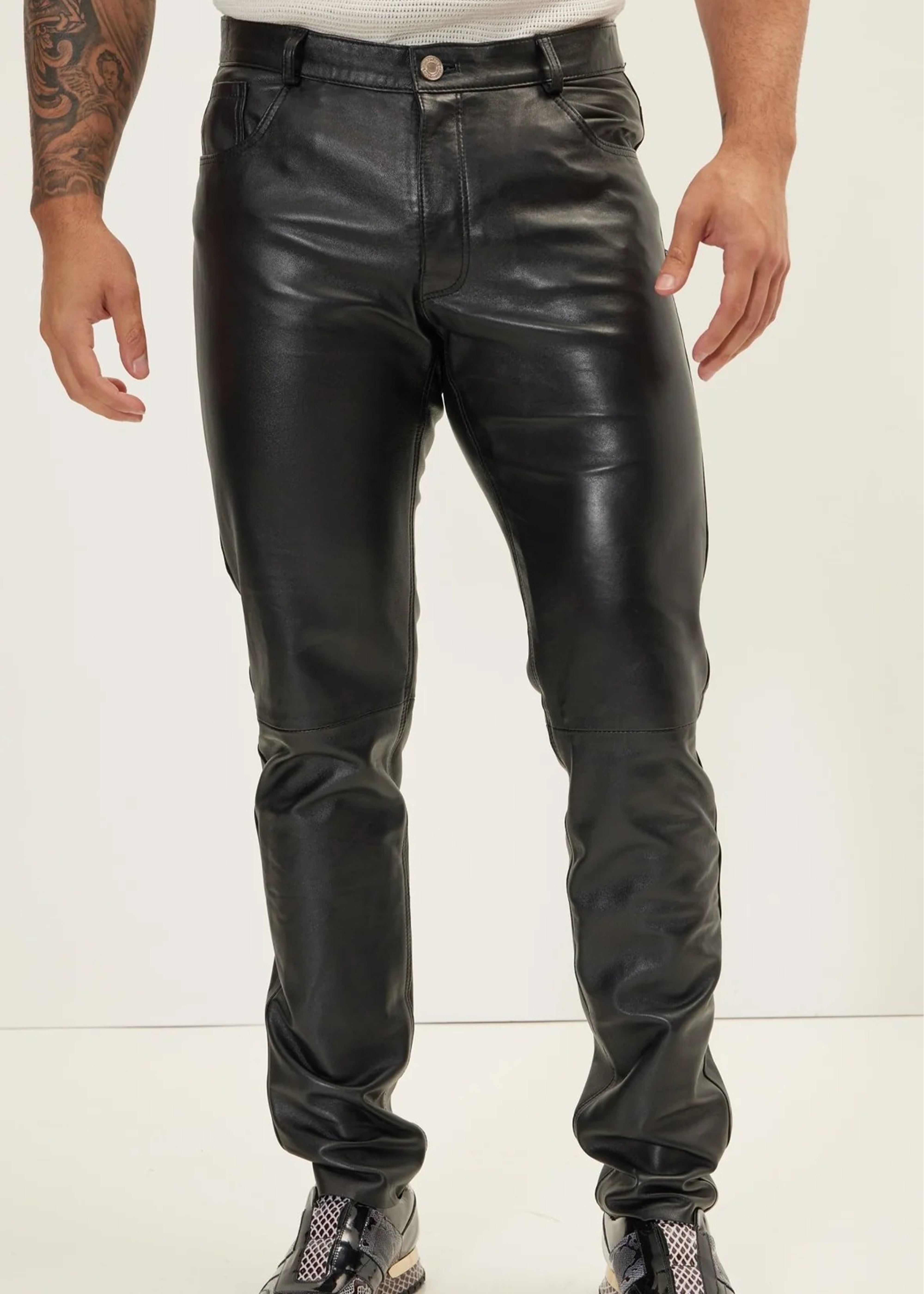 men's genuine black leather shacket by EENACRAFTS, fitted lambskin button-up top for fall.