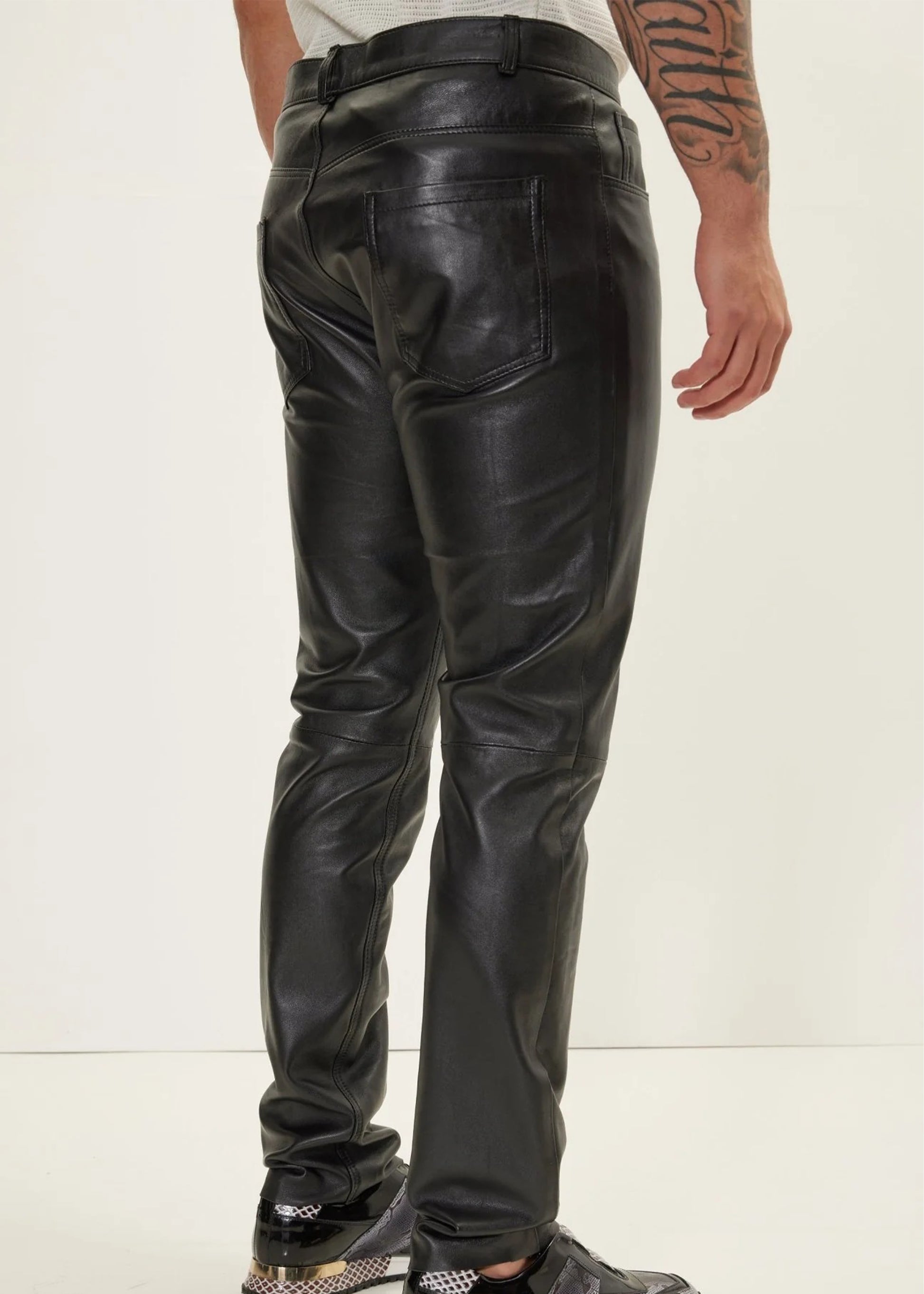 men's genuine black leather shacket by EENACRAFTS, fitted lambskin button-up top for fall.